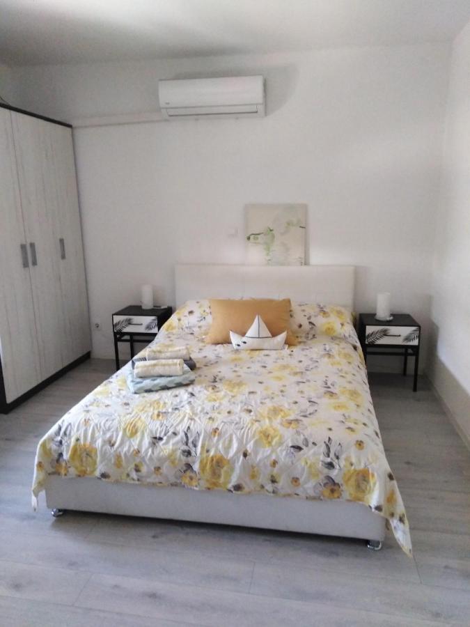 3D Studio Apartment Каштела Екстер'єр фото