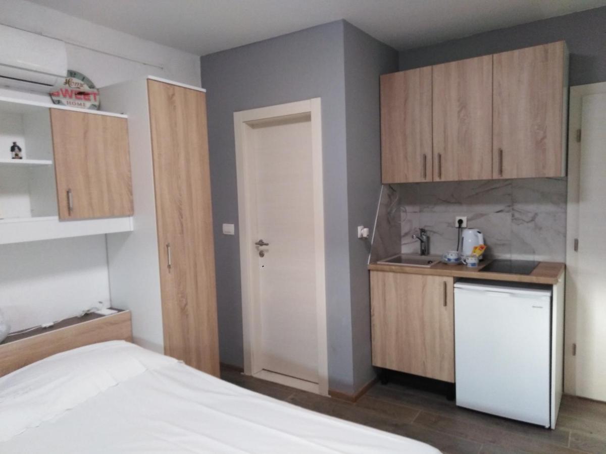 3D Studio Apartment Каштела Екстер'єр фото